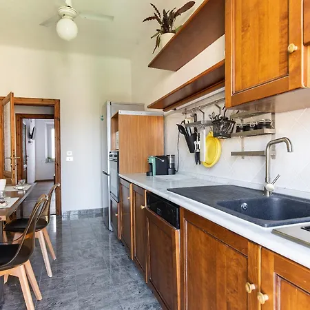 Casa Torre Pendente - Grandi Comfort Guest house